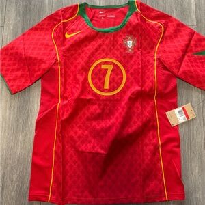 $150 Nike Portugal 2004 Reissue Luis Figo Numbered Red Jersey HV9708-614 Size L